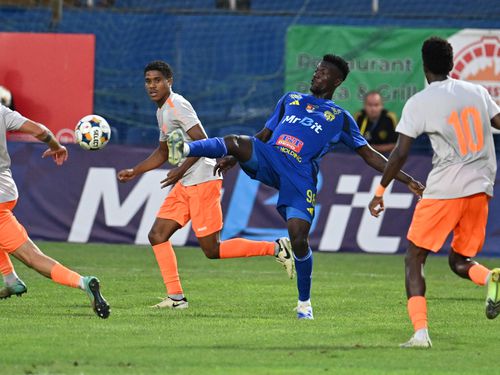 EXCLUSIV A forțat plecarea de la club și a semnat în Superliga: „Nu s-a procedat corect”