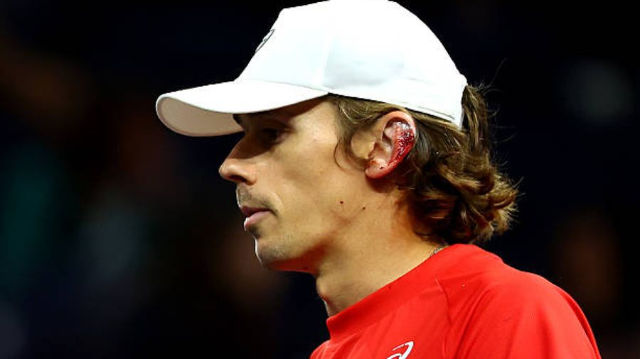 Alex De Minaur și-a provocat o rană urâtă la Laver Cup