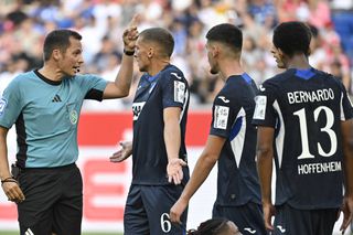 Polemici aprinse după un penalty acordat lui Bayern » „Nu se mai poate! Regula asta trebuie să fie schimbată”