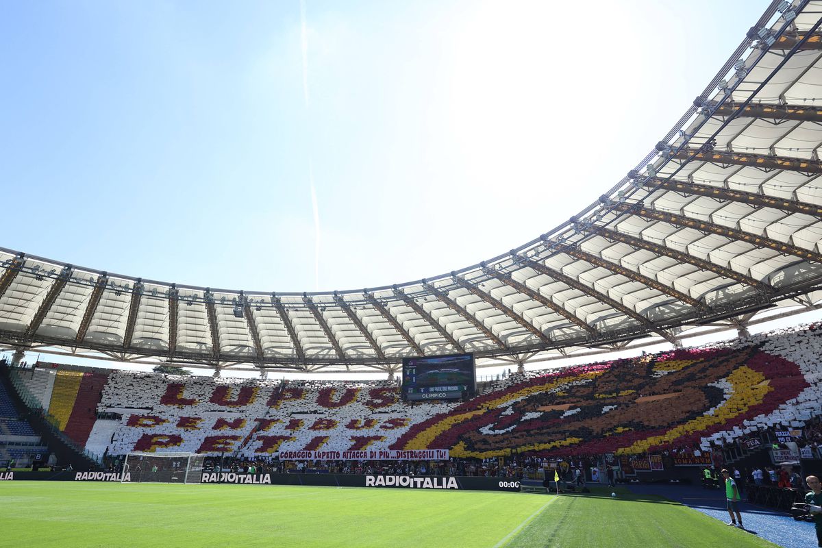 AS Roma a câștigat la limită „Derby della Capitale” » Două eliminări într-un final încins