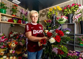 CFR Cluj în haine noi pentru meciul cu UTA Arad » Campanie specială în oraș: „Să porți culorile nu a fost niciodată o obligație”