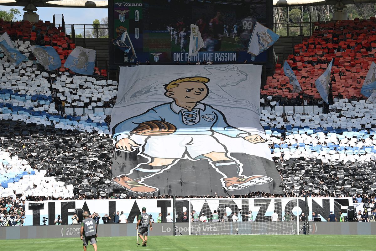 AS Roma a câștigat la limită „Derby della Capitale” » Două eliminări într-un final încins