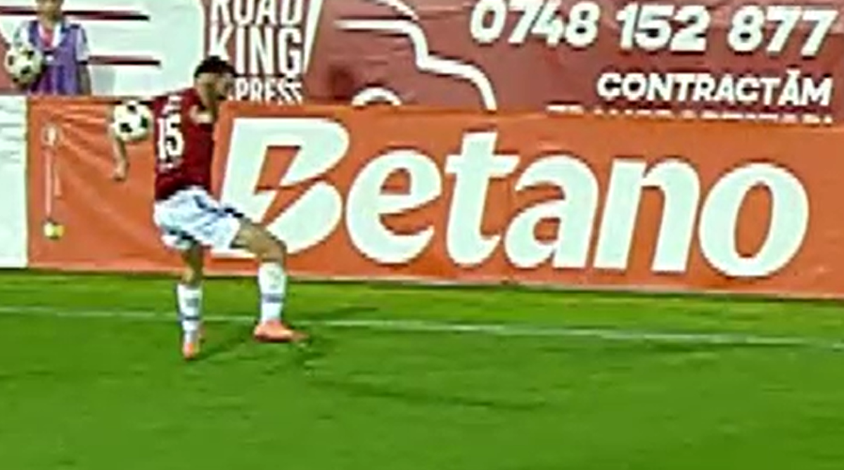 Craiova acuză arbitrajul, după primul eșec al sezonului: „El ia mai mulți bani, el decide!”