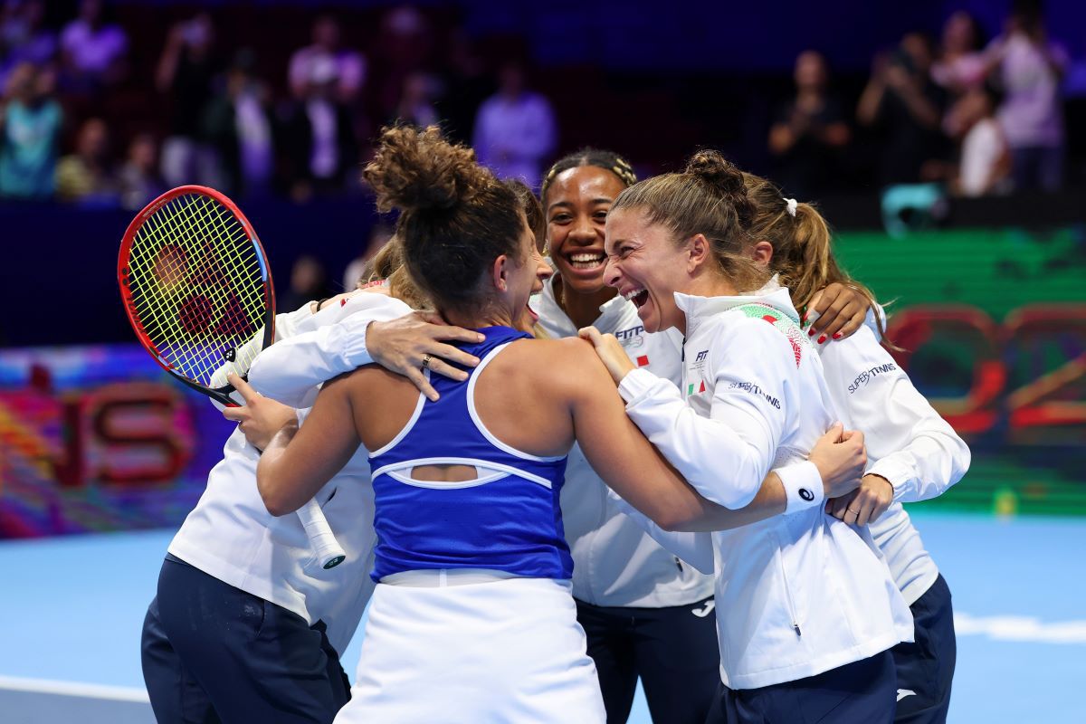 Italia și-a apărat titlul la Billie Jean King Cup, cucerind trofeul pentru a șasea oară după 2-0 în finală cu SUA