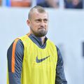 Gabi Tamaș, 36 de ani, în prezent stoperul lui U Cluj, a oferit noi detalii despre scurta perioada petrecută la CFR Cluj în 2013, când a rezistat la formația din Gruia mai puțin de o săptămână.