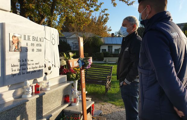 FOTO CS Universitatea Craiova i-a adus un omagiu lui Ilie Balaci, la 2 ani de la dramatica dispariție » Gestul lui Mihai Bobonete