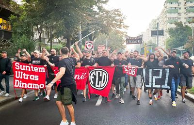 Boicot! O parte din suporterii lui Dinamo anunță că nu vin la meciul cu Rapid: „Avem timp de fotbal după ce nu mai murim” + cer întreruperea campionatului