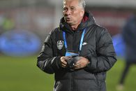 Dan Petrescu, probleme pe bancă în meciul cu AZ Alkmaar: „Mi s-a blocat mâna de tot”