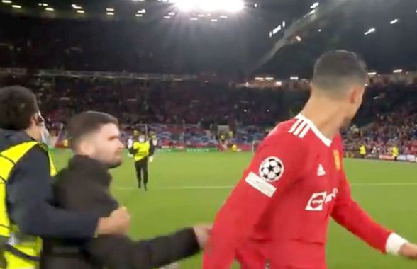 Cristiano Ronaldo, ținta unui suporter pe Old Trafford » Cum a reacționat după ce a fost tras de tricou