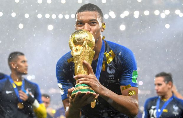 A eșuat! Planul Mondialului din doi în doi ani, blocat! Protestele masive ale europenilor au făcut FIFA să dea înapoi + Atenționarea lui Burleanu