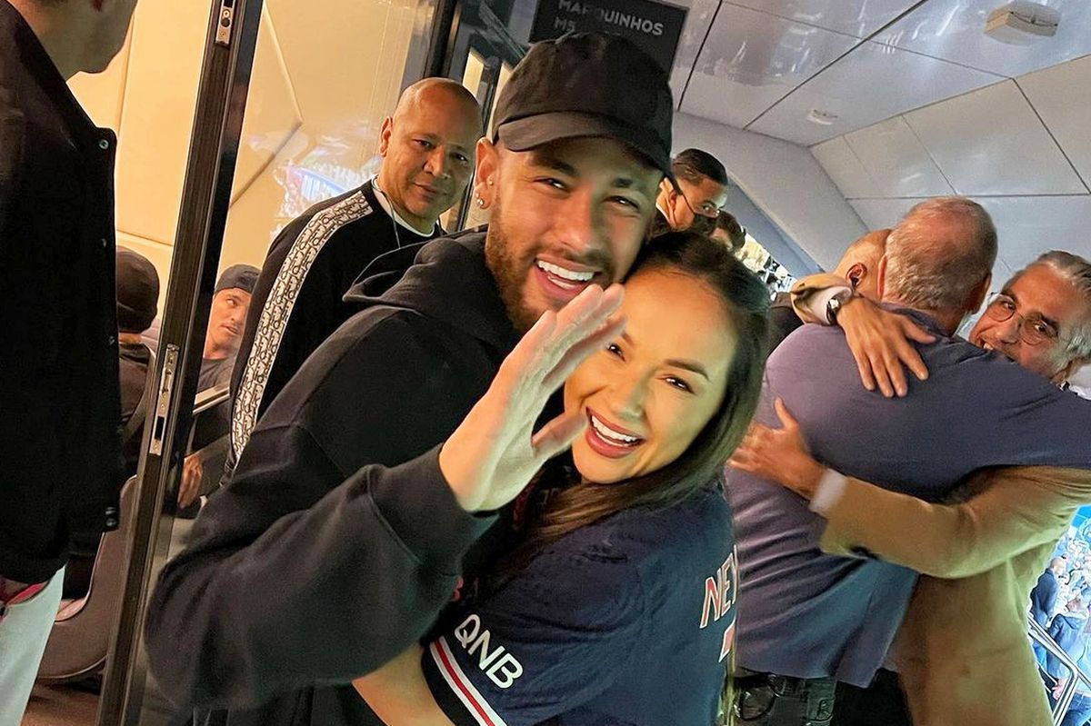 Vlăduța Lupău a dezvăluit ce a discutat cu Neymar pe „Parc des Princes”: „Mi-a transmis asta. Nu mi-a venit să cred!”