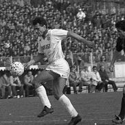 Mihăescu vs. Hagi. Imagini de colecție de la derby-urile Steaua - Dinamo din anii '80 (foto: Arhiva GSP)