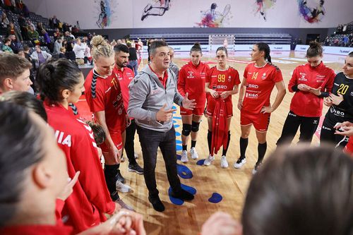 Echipa națională de handbal feminin a României. FOTO: FRH