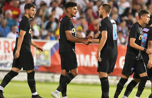 Gigi Becali e gata să cedeze doi jucători la Cluj: „Da, mă, îi las!”