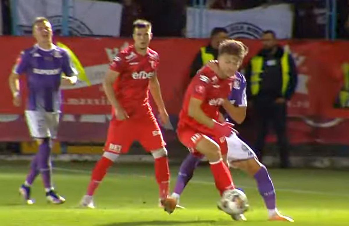 Fault Marko Stolnik în UTA - Rapid 2-2