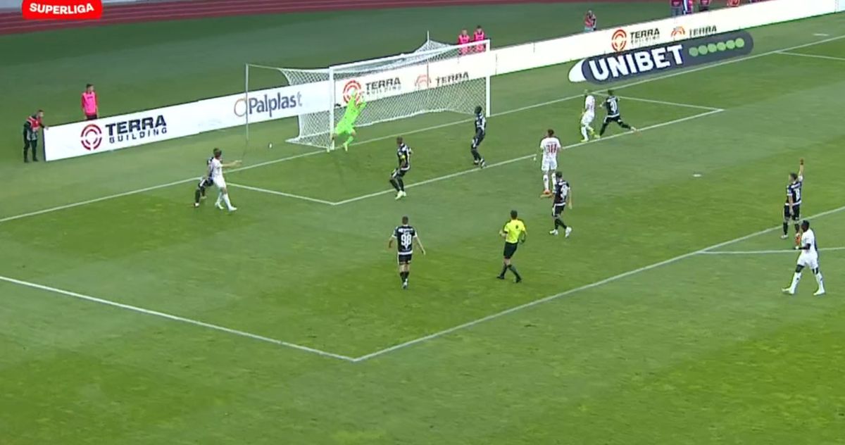 Gol de generic în Hermannstadt - Dinamo