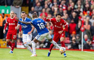 Liverpool - Everton 2-0, dubla lui Salah îi urcă pe „cormorani” pe prima poziție
