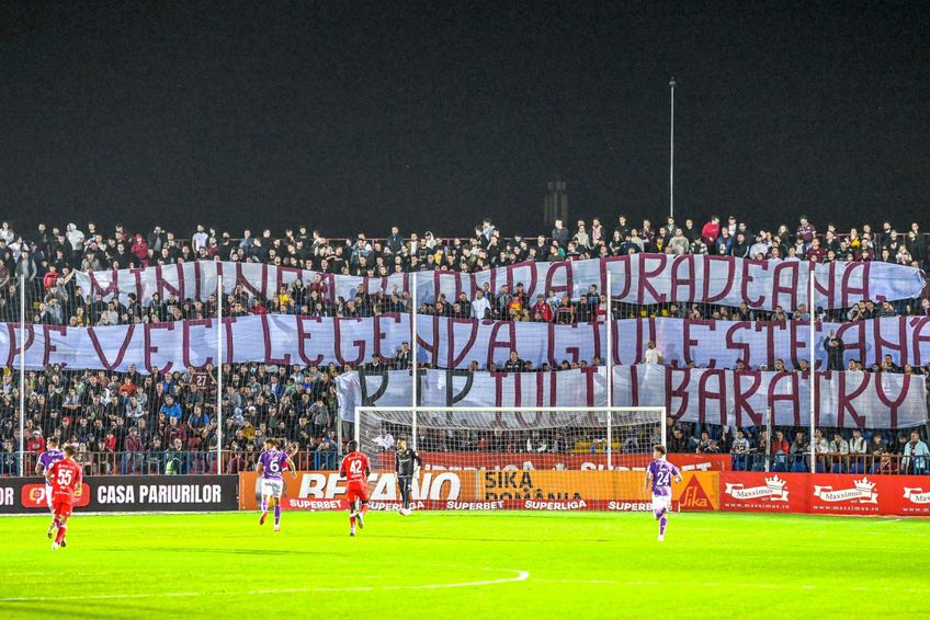 Banner-ul afișat în memoria lui Iuliu Baratky / FOTO: FC Rapid1923