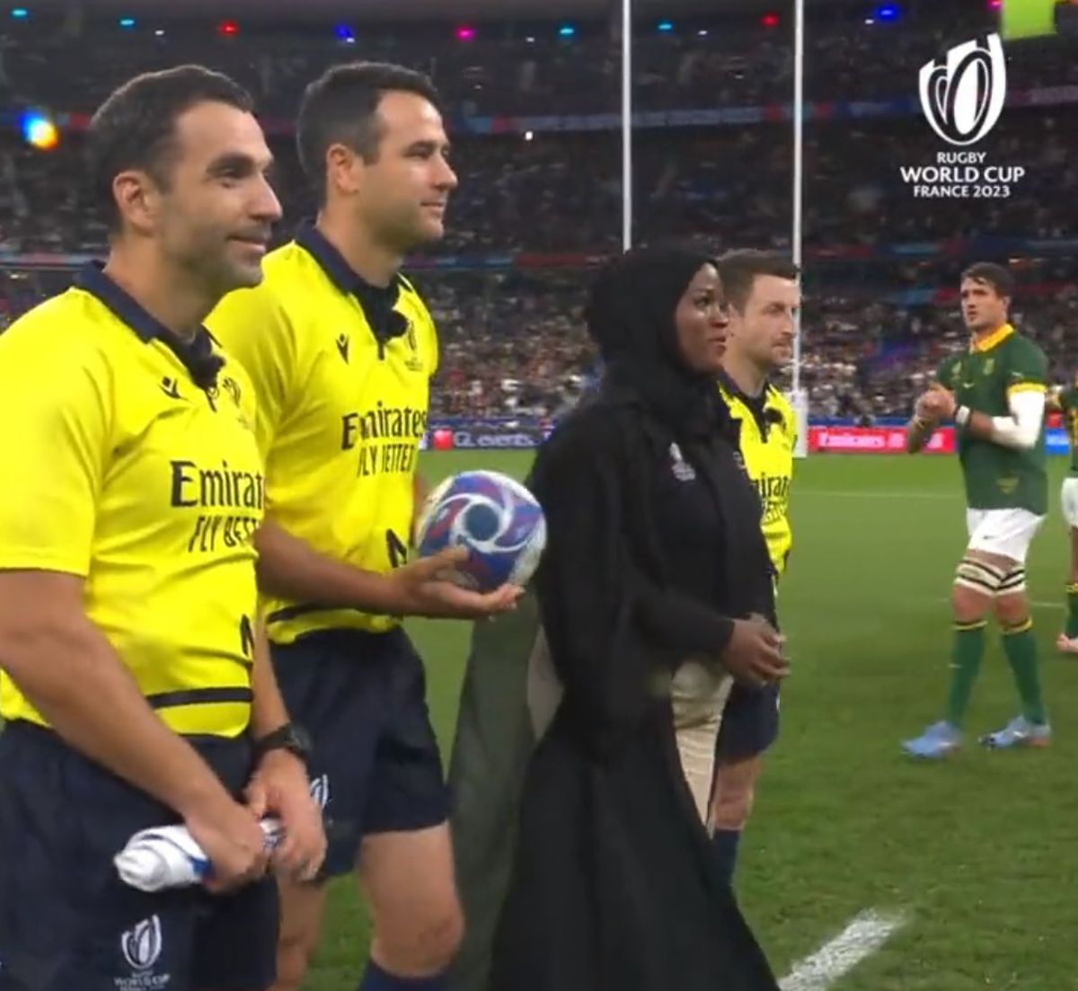 Cine e „Buldozerul”, femeia care a dat startul în semifinala Anglia - Africa de Sud: „Am spart toate stereotipurile și barierele culturale!”