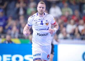 Clubul maghiar a anunțat astăzi că islandezul Aron Palmarsson a semnat un contract până în 2026 cu Veszprem