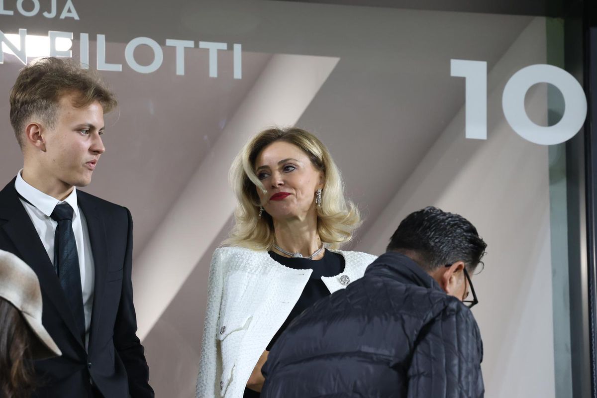 Soția lui Dan Șucu, reacție după victoria lui Călin Georgescu: „De ce punem mai întâi ștampila și abia apoi căutăm în DEX?”