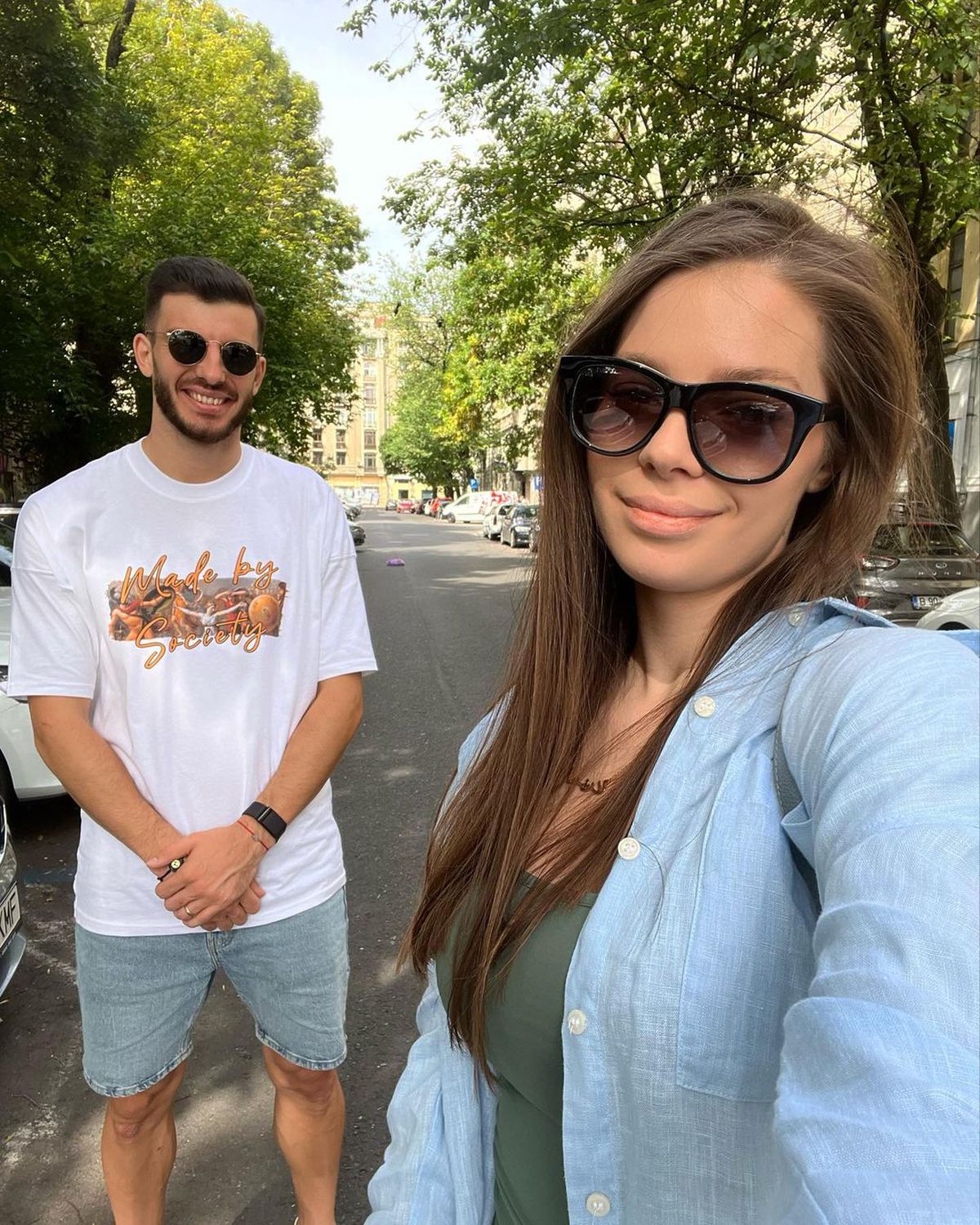 El, noul „stâlp” din defensiva FCSB » Ea, o doctoriță de succes, în plină ascensiune: „Am fost de multe ori cobaiul ei. Mi-era frică!”