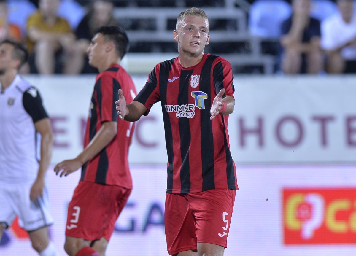 Fostul fundaș de națională s-a retras la 25 de ani și a înlocuit Liga 1 cu HoReCa: „Întâi la vase, la măturat” » Crescut de Dinamo, ofertat de FCSB și păcălit în Ucraina