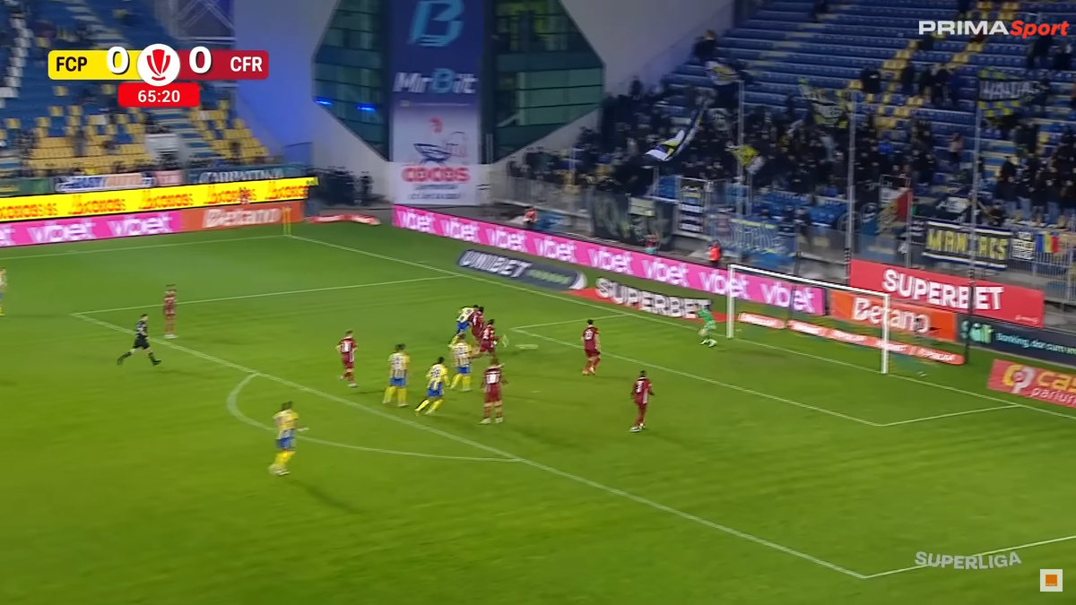 Ilie Dumitrescu, dat pe spate de fotbalistul din Superliga: „Zici că era Van Basten, Shearer!”