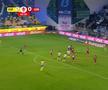 Preluarea lui Chică-Roșă din Petrolul - CFR Cluj. FOTO: captură Prima Sport