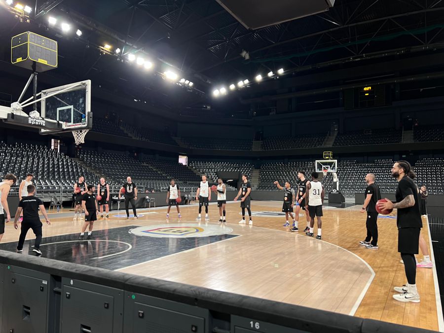 După 4 deplasări consecutive, U-BT Cluj-Napoca revine pe teren propriu! Meci important cu Venezia: „Suntem nerăbdători”