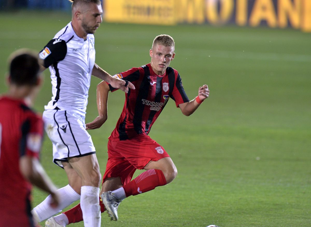 Fostul fundaș de națională s-a retras la 25 de ani și a înlocuit Liga 1 cu HoReCa: „Întâi la vase, la măturat” » Crescut de Dinamo, ofertat de FCSB și păcălit în Ucraina