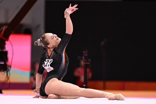 Sabrina Maneca-Voinea pe covorul de la Jakarta FOTO Imago Images