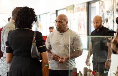 La jumătate de secol după un meci de box celebru, Mike Tyson a vizitat Republica Democrată Congo: „Am fost primit foarte călduros”