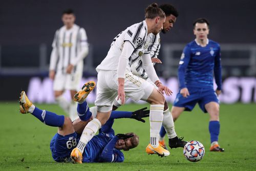 Radu Drăgușin a fost debutat de Andrea Pirlo la Juventus în decembrie 2020 într-un meci din Liga Campionilor cu Dinamo Kiev (3-0), jucând 21 de minute / Foto: Imago