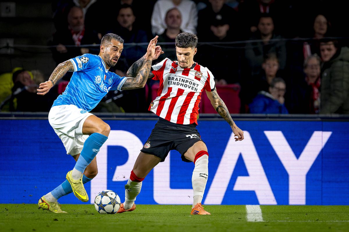 Olandezii prevăd un viitor colosal pentru PSV-ul lui Dennis Man: „Fotbal care va fi amintit decenii la rând!”