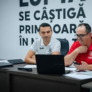 Sesiune de analiză și perfecționare la Mogoșoaia pentru arbitrii din Superligă. Foto: frf.ro