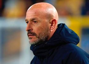 Probleme la Bologna cu două zile înaintea meciului cu FCSB » Antrenorul a fost internat în spital și nu face deplasarea la București