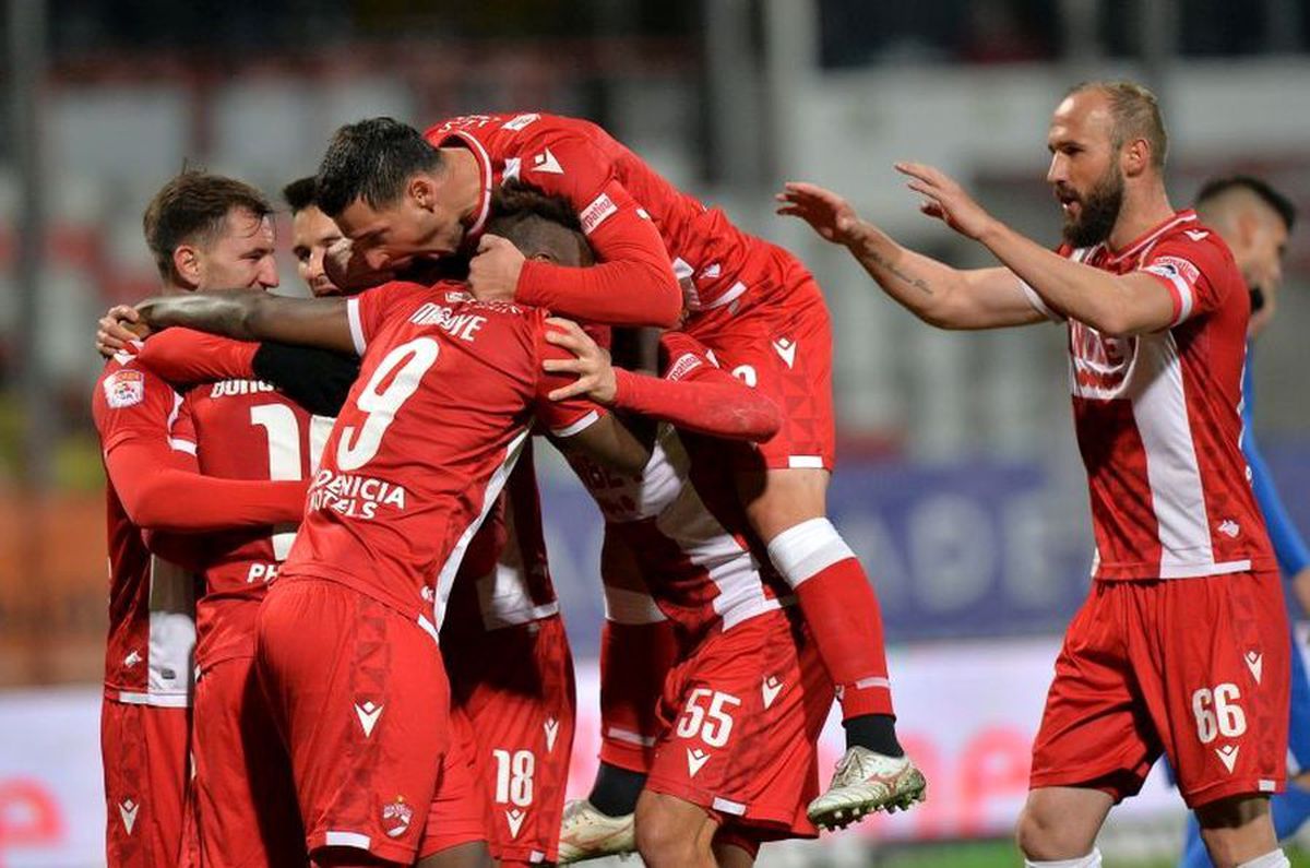 DINAMO - FC VOLUNTARI 3-0. NOTE GSP Premieră în acest sezon la alb-roșii