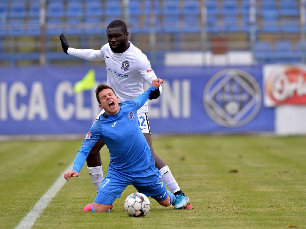 EXCLUSIV Radu Petrescu, ieșire incredibilă în meciul dintre Clinceni și Viitorul » Ce i-a strigat lui Florin Gardoș