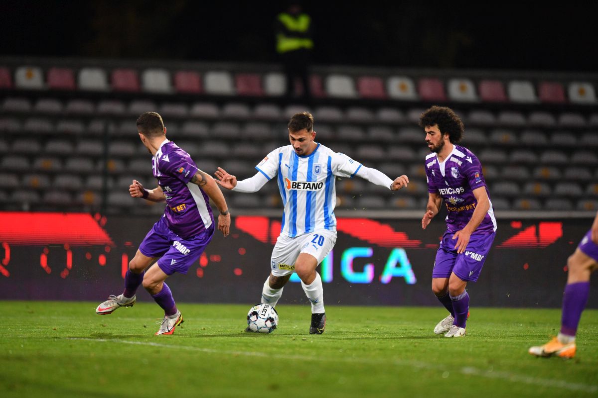 Show în Trivale » 5 goluri în FC Argeș - CSU Craiova, iar Reghe e la 14 puncte de lider!