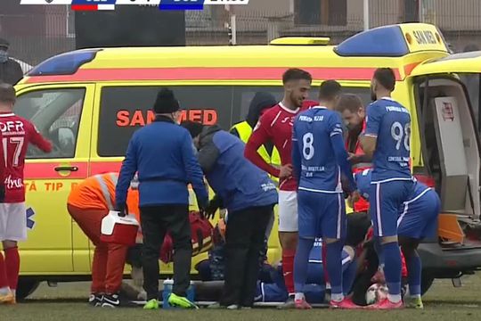 Accidentarea lui Modibo Keita în CSC Șelimbăr - FC Buzău // foto: captură DigiSport