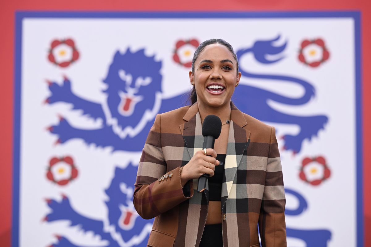 Alex Scott - imagini cu charismatica jurnalistă de la BBC, fostă jucătoare în Premier League