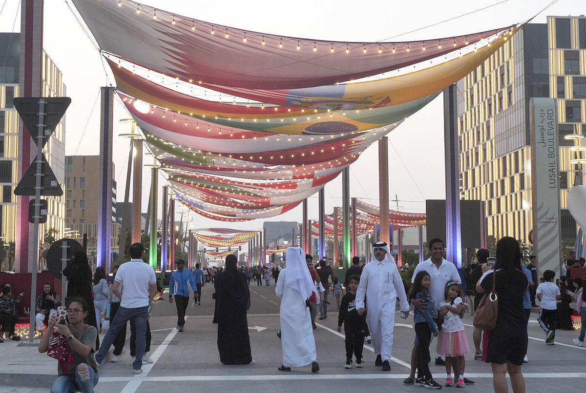 Reporterii GSP, la pas pe Lusail Bulevard, un veritabil „Times Square Manhattan” în mijlocul lumii arabe