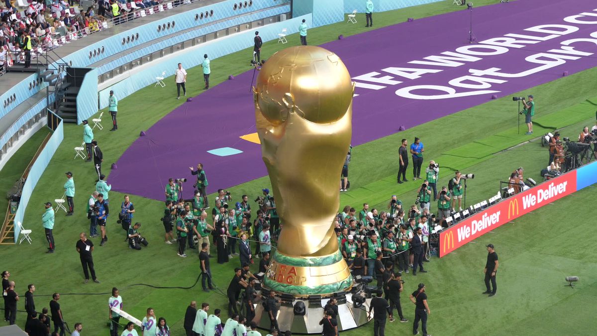 Atmosfera premergătoare meciului Anglia - Iran