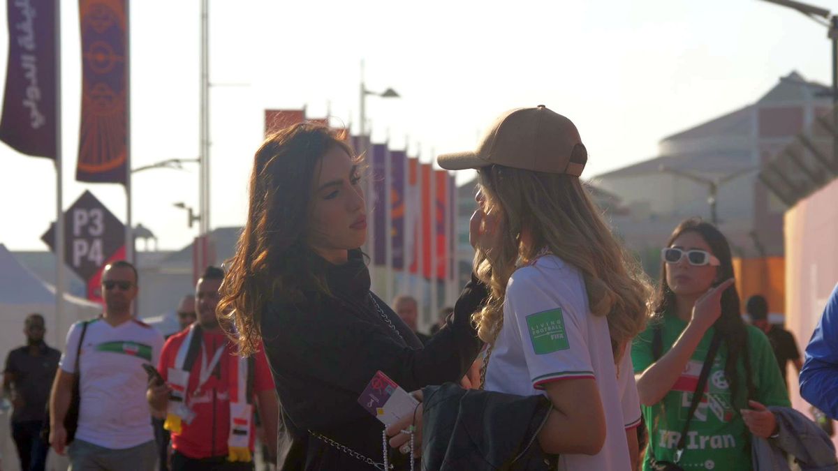 Atmosfera premergătoare meciului Anglia - Iran