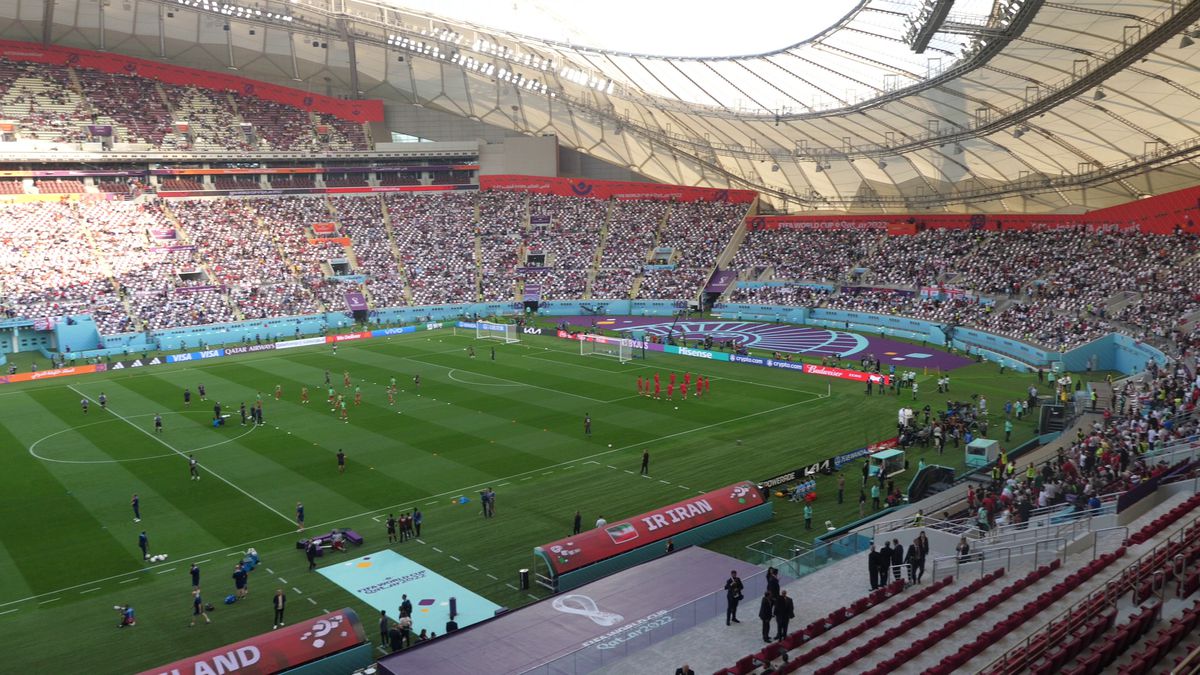 Atmosfera premergătoare meciului Anglia - Iran