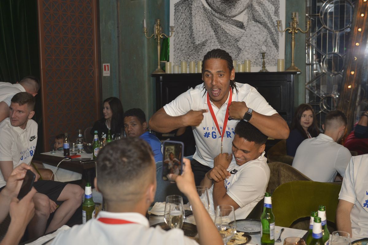 Eric de Oliveira - evergreen, viața din România