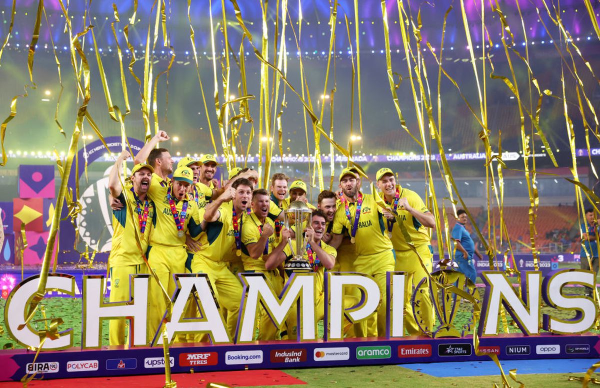 Imagini fabuloase de la finala Cupei Mondiale de cricket, India - Australia