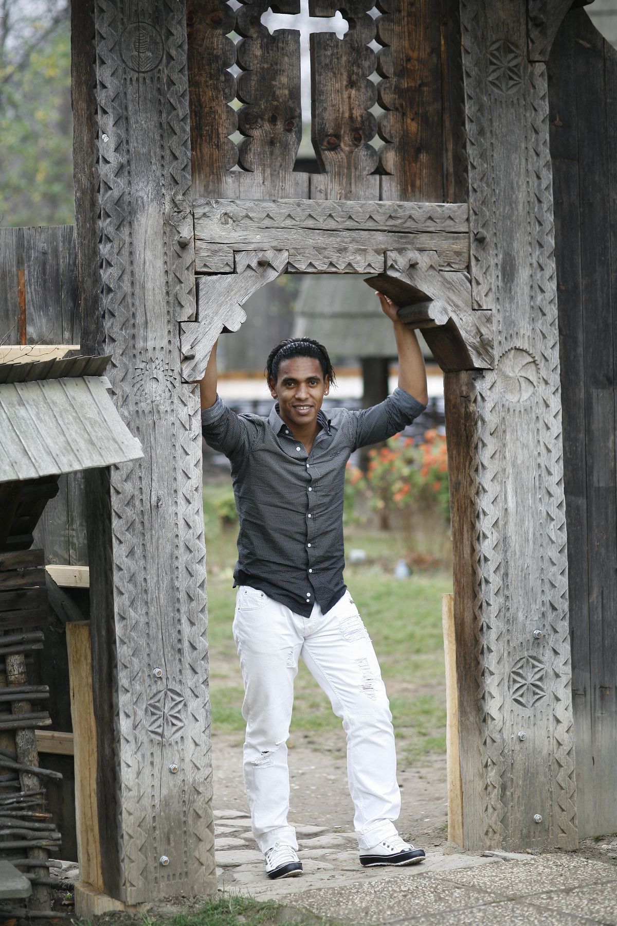 Eric de Oliveira - evergreen, viața din România