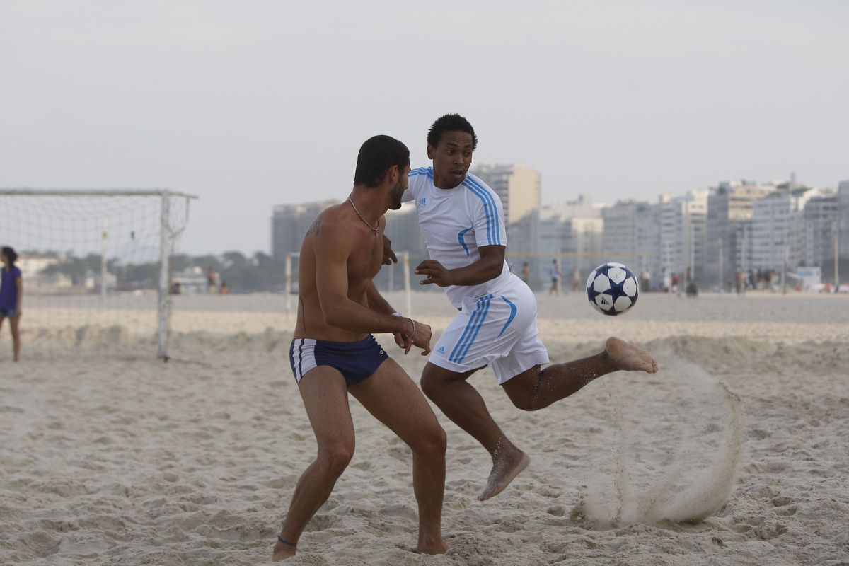 Coșmar pentru cel mai bun marcator străin din istoria Ligii 1 » I s-a propus să devină traficant de droguri la doar 10 ani: „Mi-au împușcat un văr” + „Trăiam 18 persoane într-o casă. Nu am avut pat până la 21 de ani!”